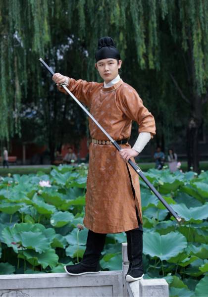 推荐艺人