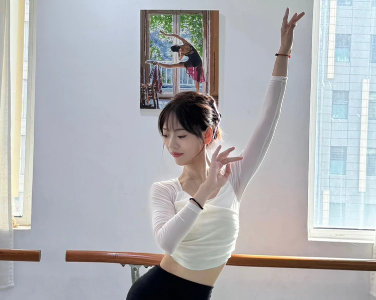 艺人背景图