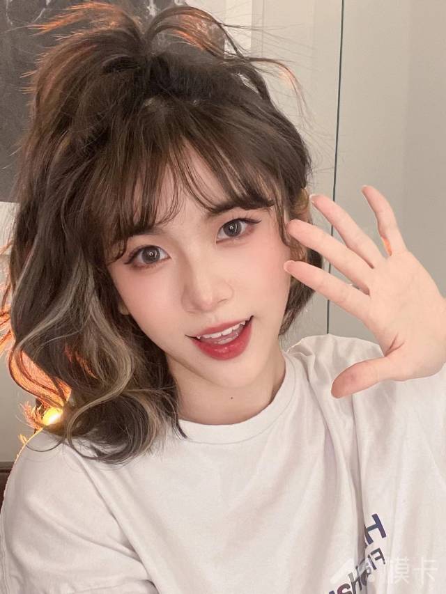 通告图片