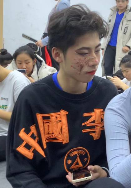 推荐艺人