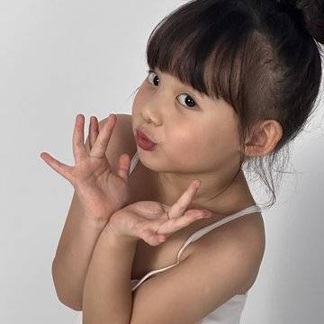 刘宝贝儿的微模卡作品