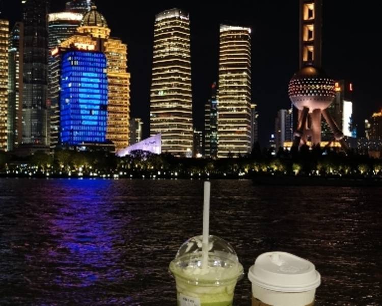 艺人背景图