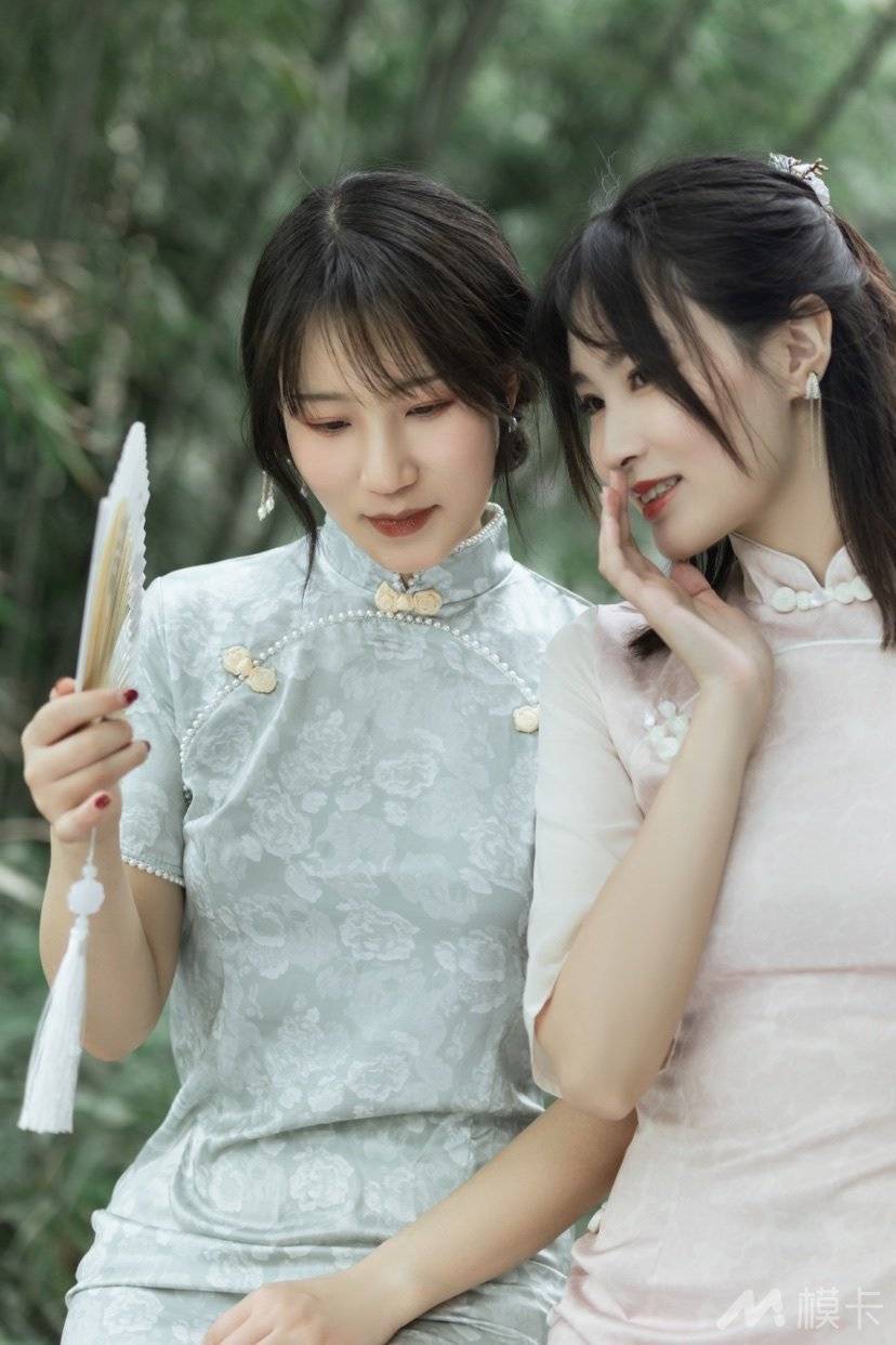 闺蜜旗袍写真