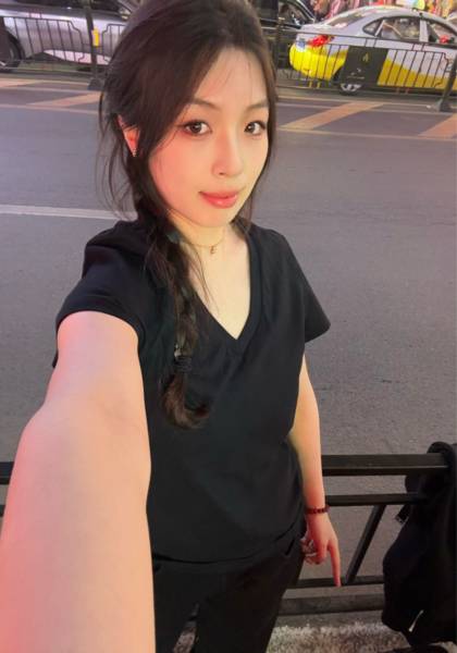 推荐艺人