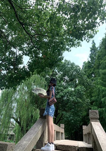推荐艺人