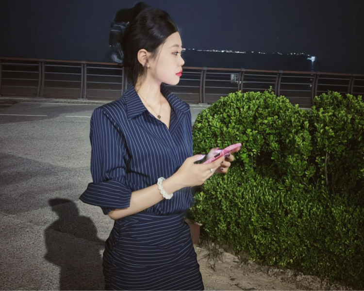艺人背景图