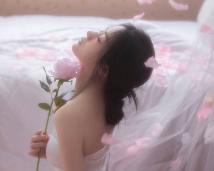 艺人背景图