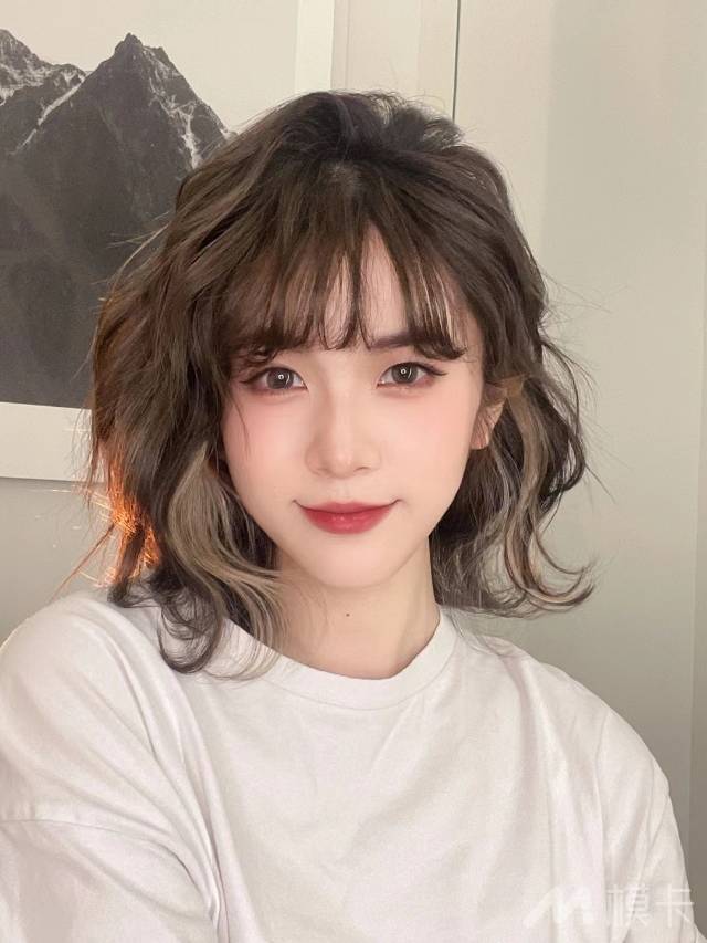 通告图片