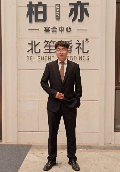 推荐艺人
