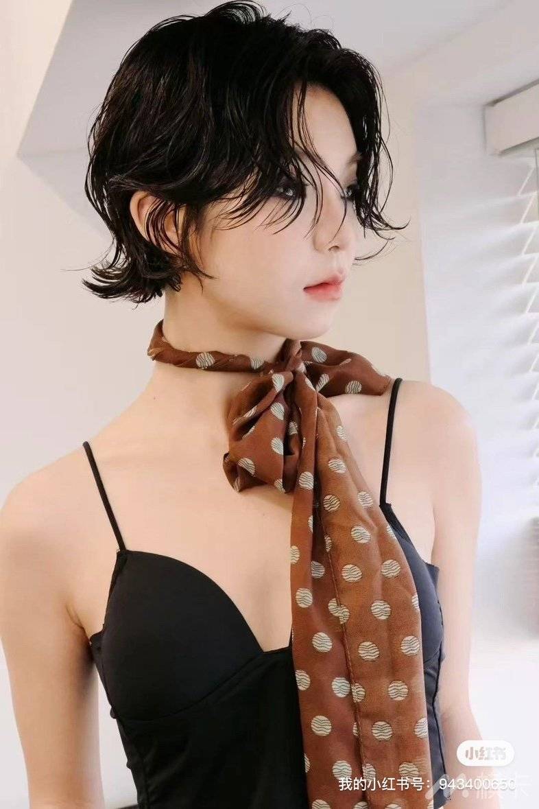 通告图片