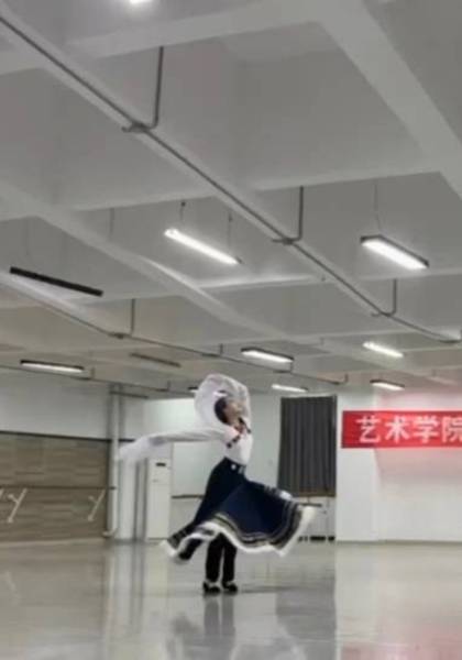 推荐艺人