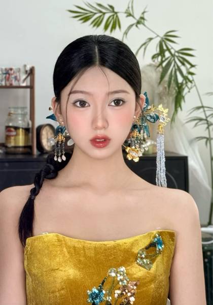 推荐艺人