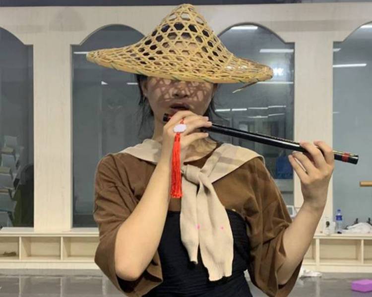 艺人背景图
