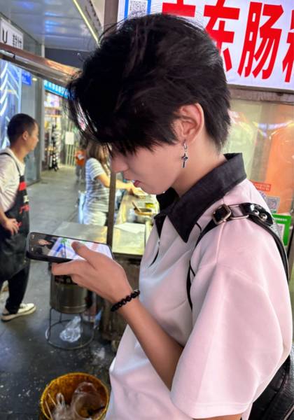 推荐艺人