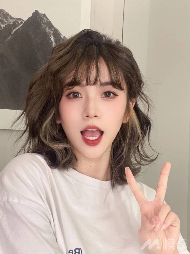 通告图片