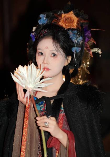 推荐艺人