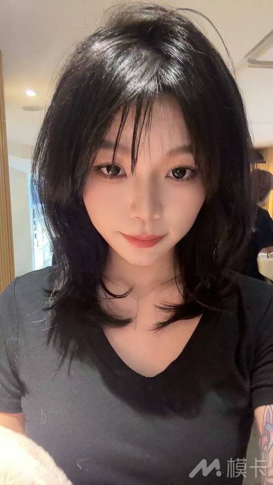 通告图片