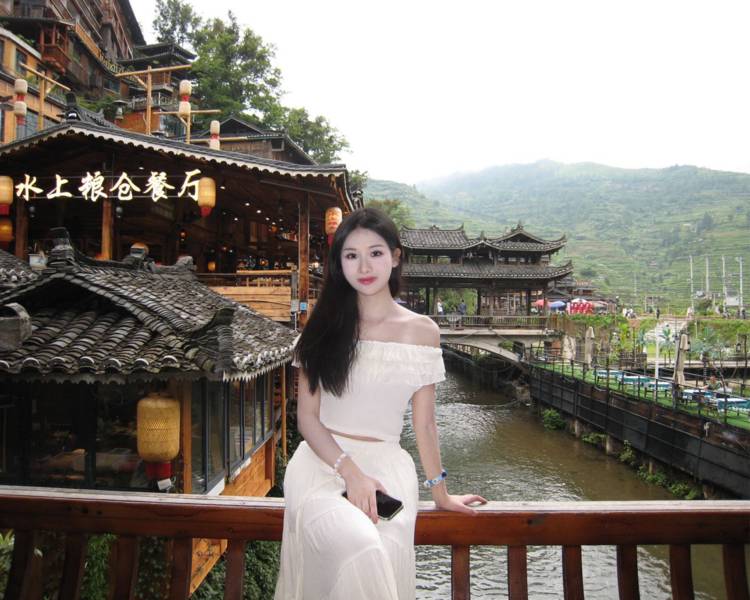 艺人背景图