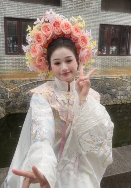 推荐艺人