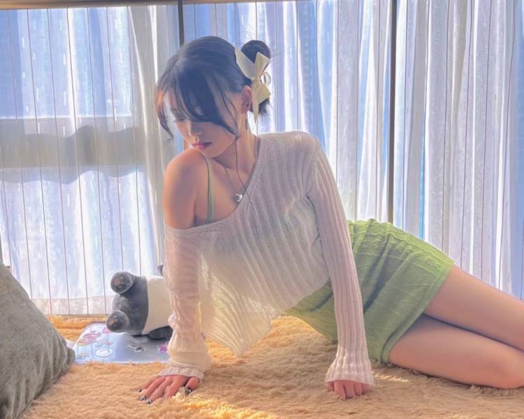 艺人背景图