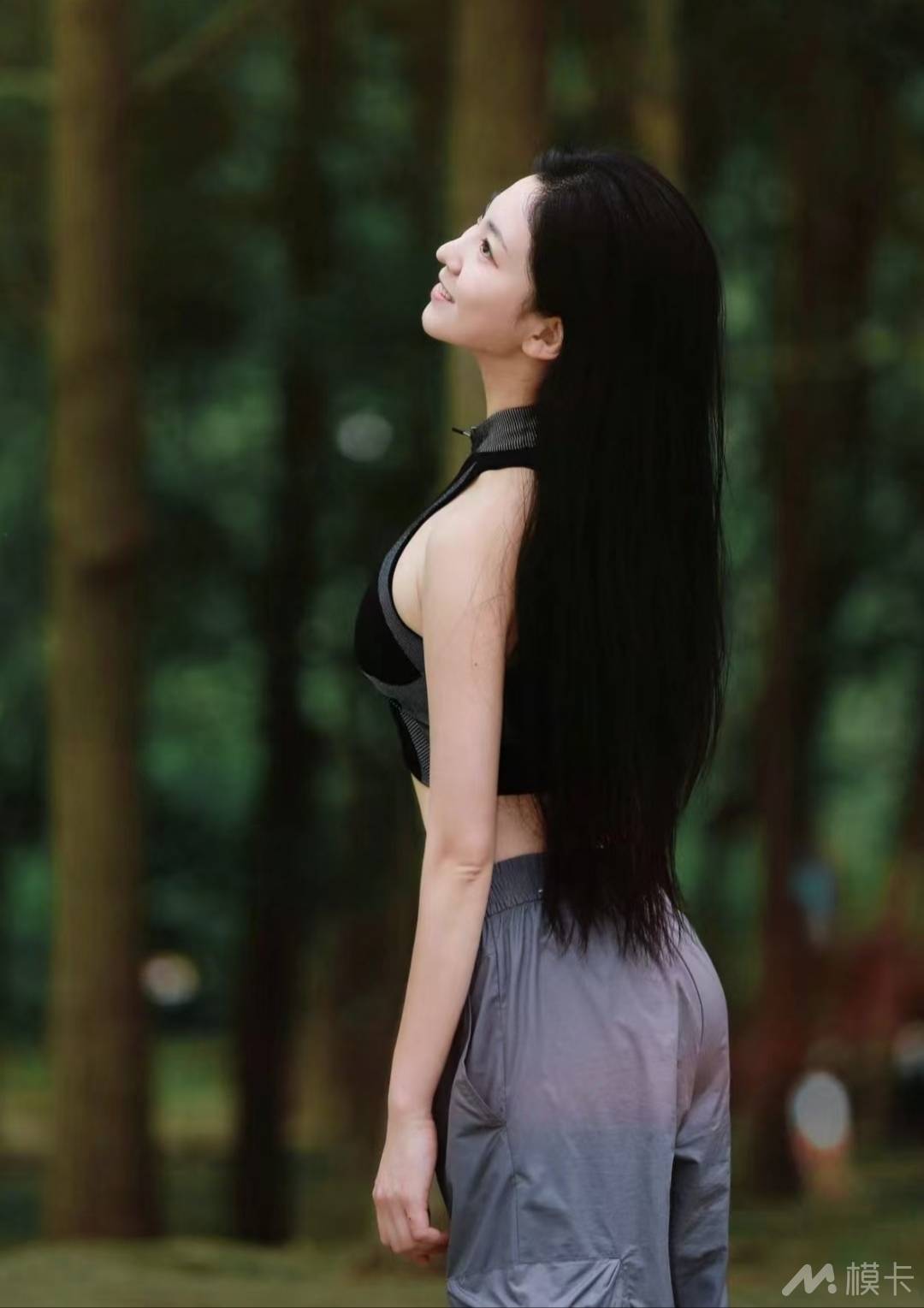 通告图片