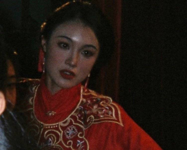 艺人背景图