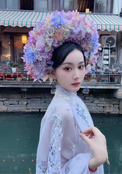 推荐艺人