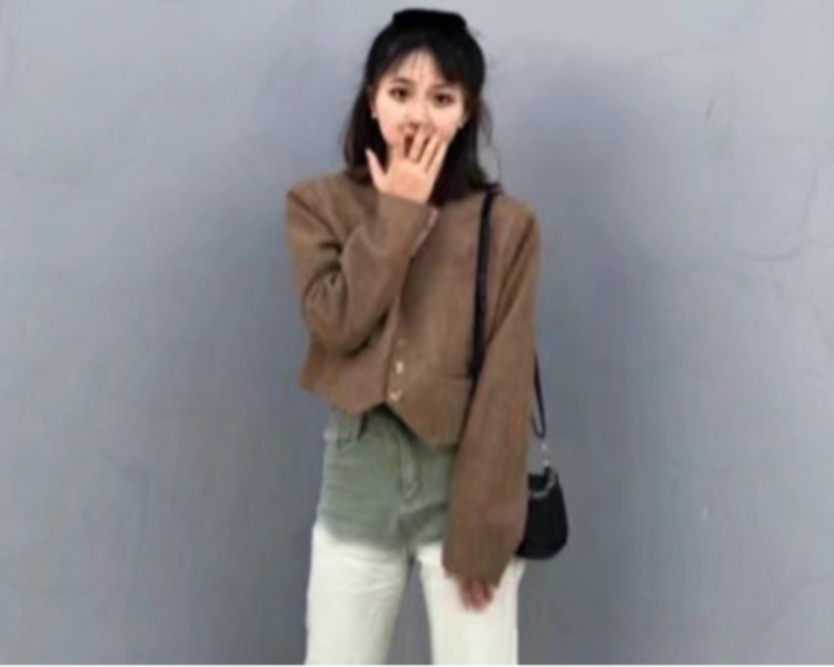艺人背景图
