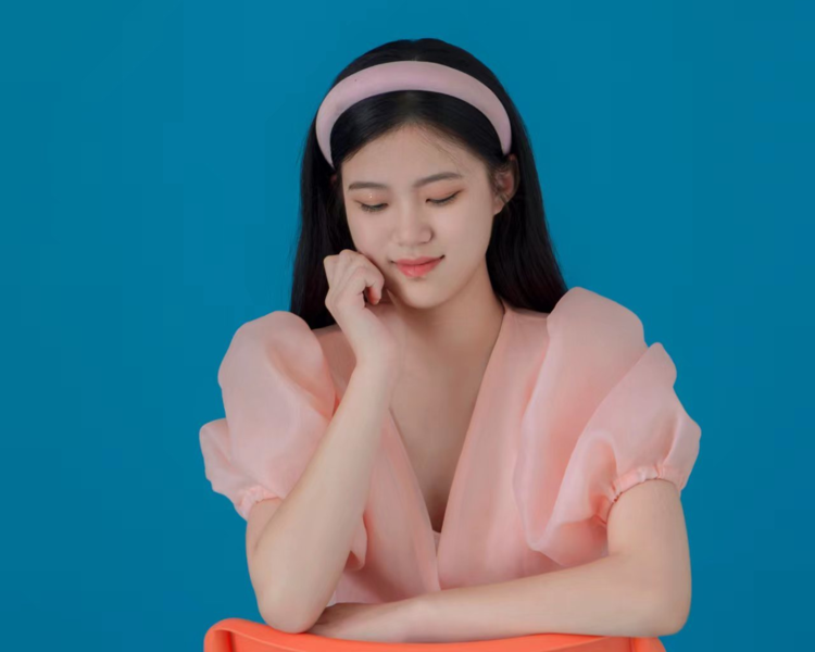 艺人背景图