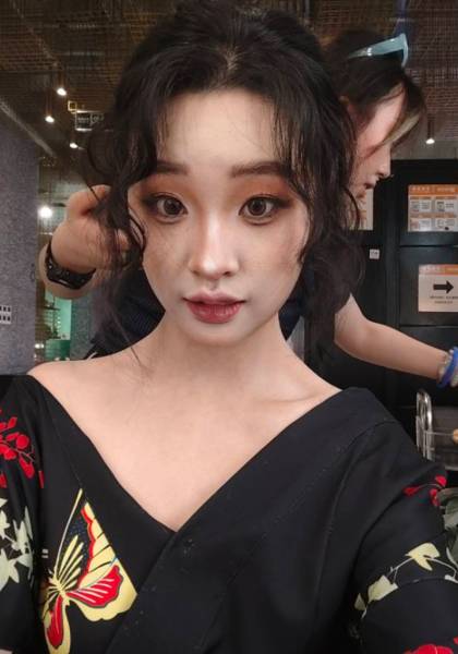 推荐艺人