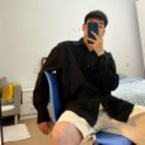 郑州发型设计的头像