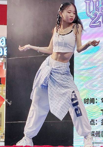 推荐艺人