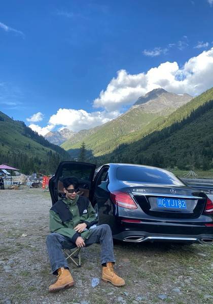 推荐艺人