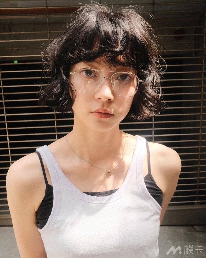 通告图片