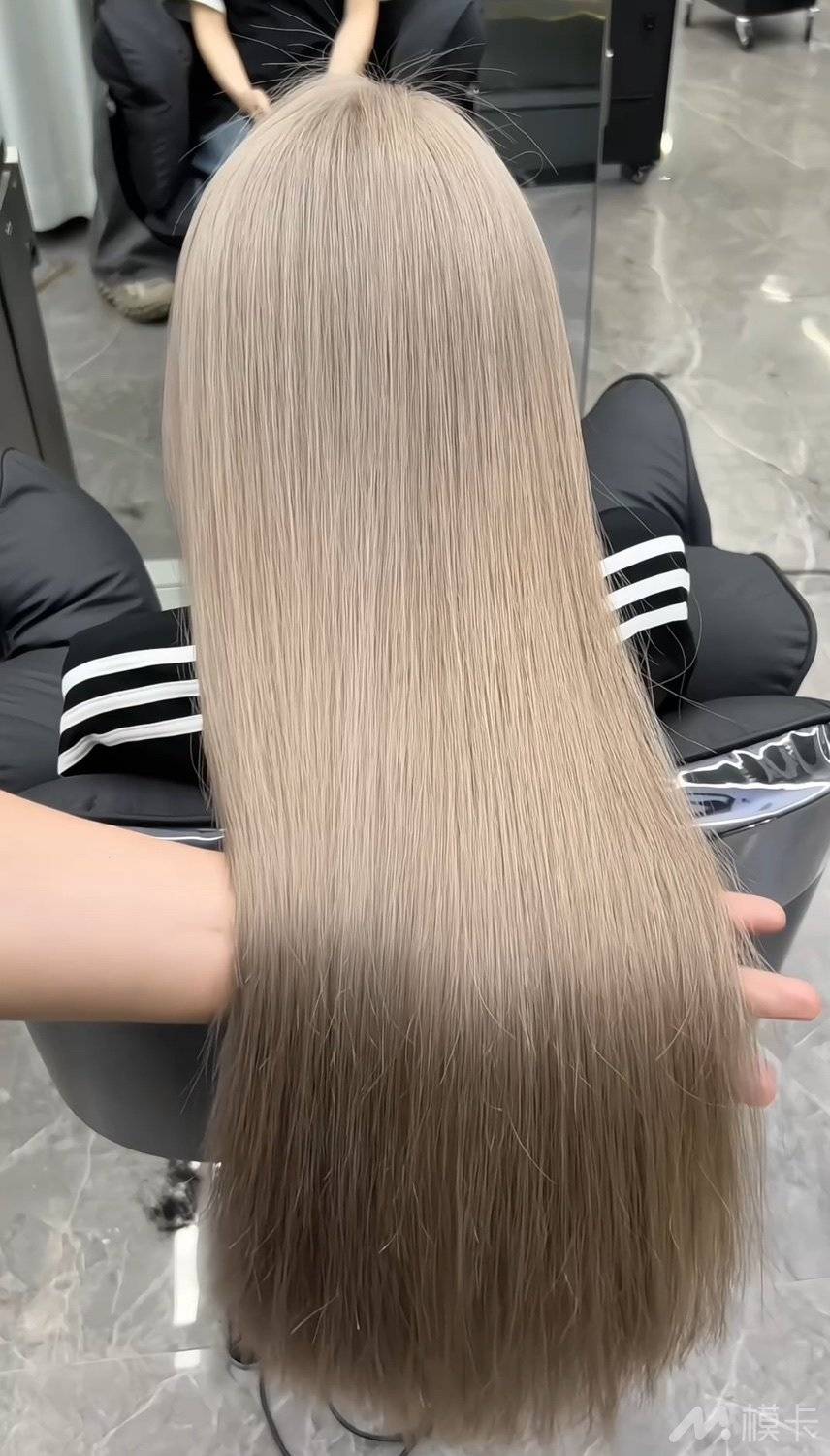 通告图片