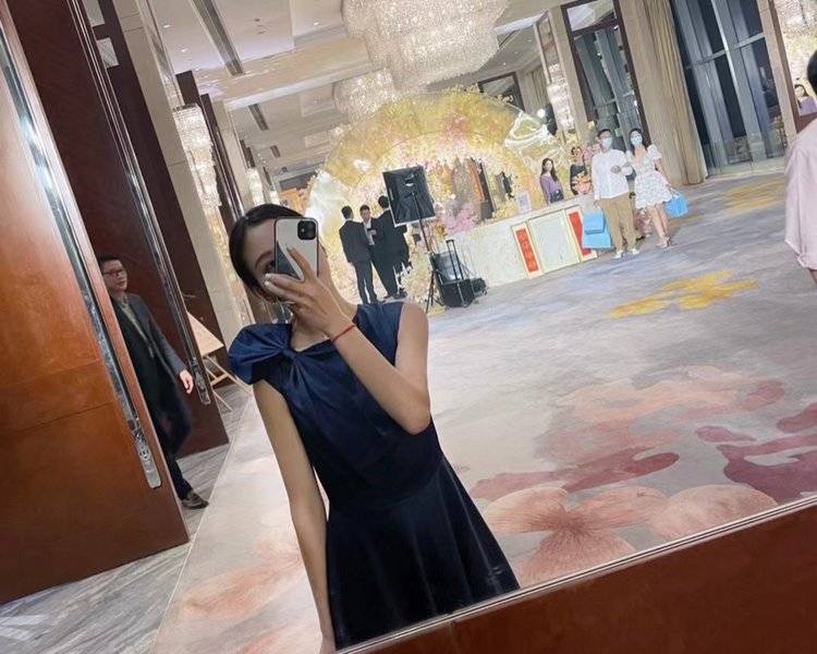 艺人背景图