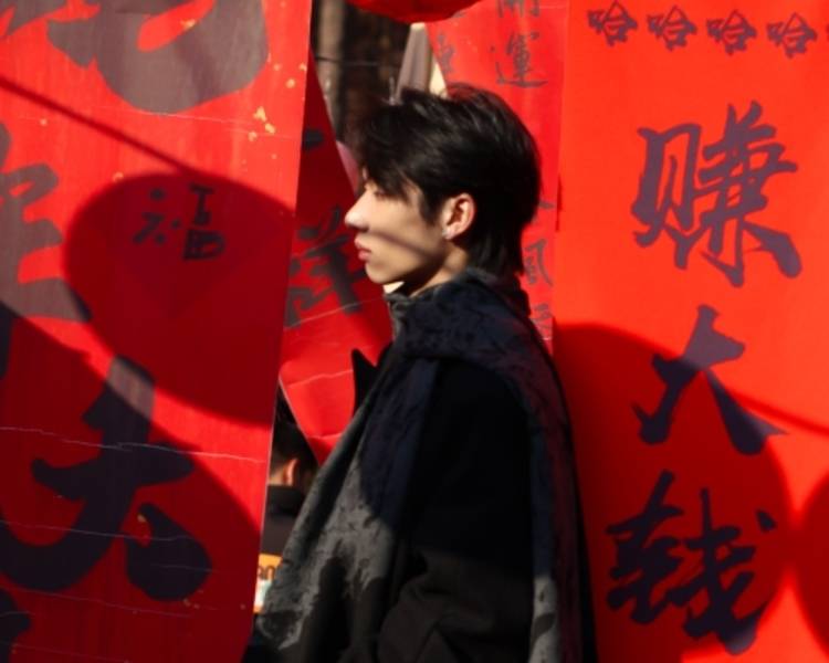 艺人背景图