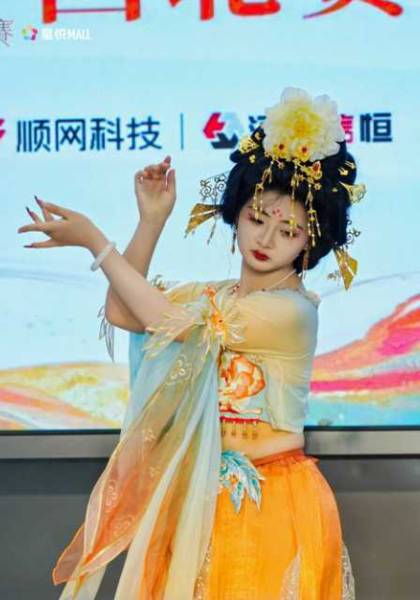 推荐艺人