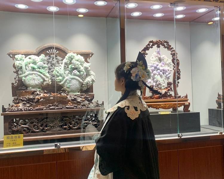 艺人背景图
