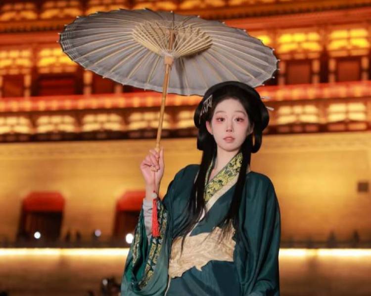 艺人背景图