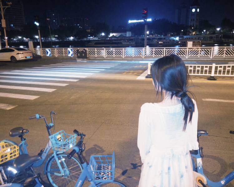 艺人背景图