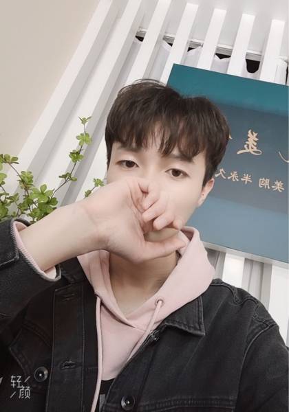 推荐艺人