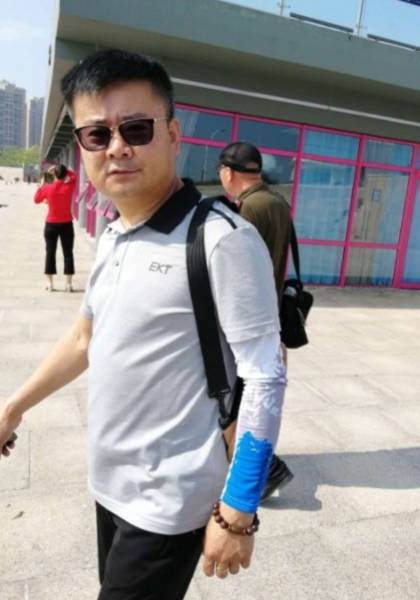 推荐艺人