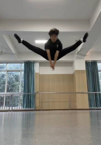 推荐艺人