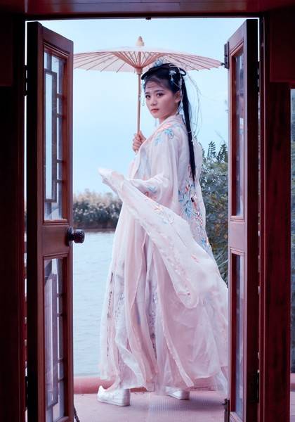 8身份标签汉服形象风格可爱清纯甜美