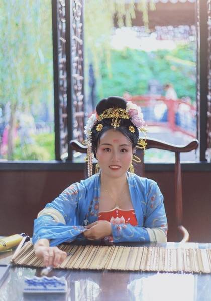 推荐艺人