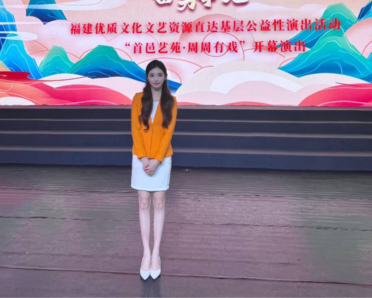 艺人背景图