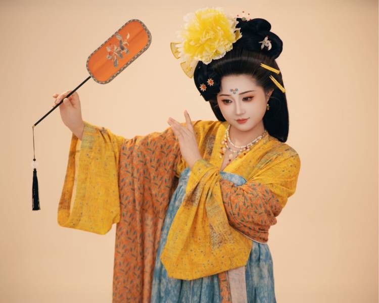 艺人背景图