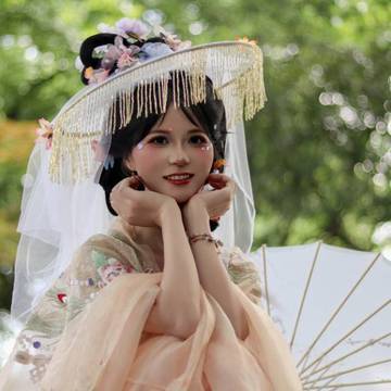 小兔爱吃胡萝卜的微模卡作品