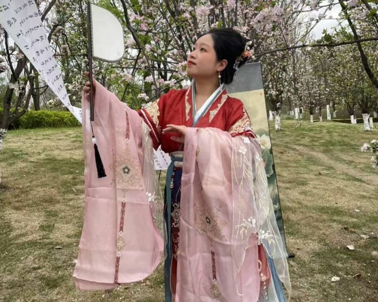 艺人背景图